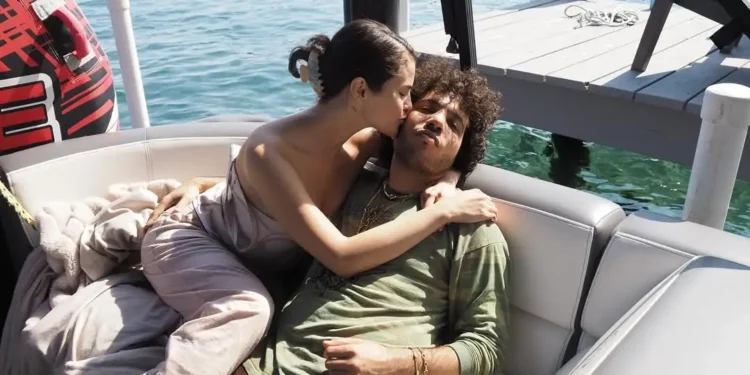 From Secret Dates to Wedding Bells – Selena & Benny’s Full Love Timeline Revealed