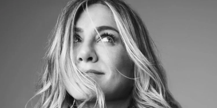 Jennifer Aniston Opens Up: “I Never Wanted to Adopt — I Want My Own DNA”