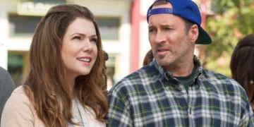 Lauren Graham and Scott Patterson Just Reunited After 9 Years — and the Photos Have Fans Losing It